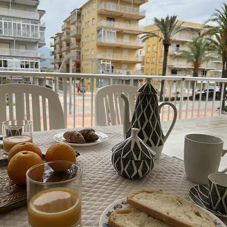 Edificio Turia En Primera Linea De Playa Apartamento *